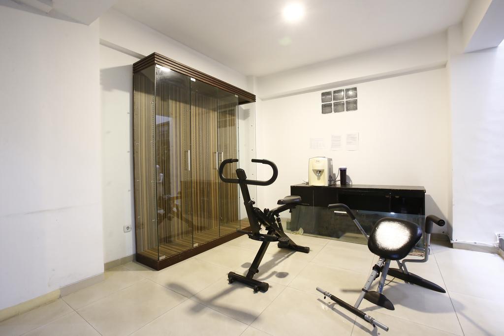 Reddoorz Near Cilandak Town Square Hotel Jakarta Eksteriør billede